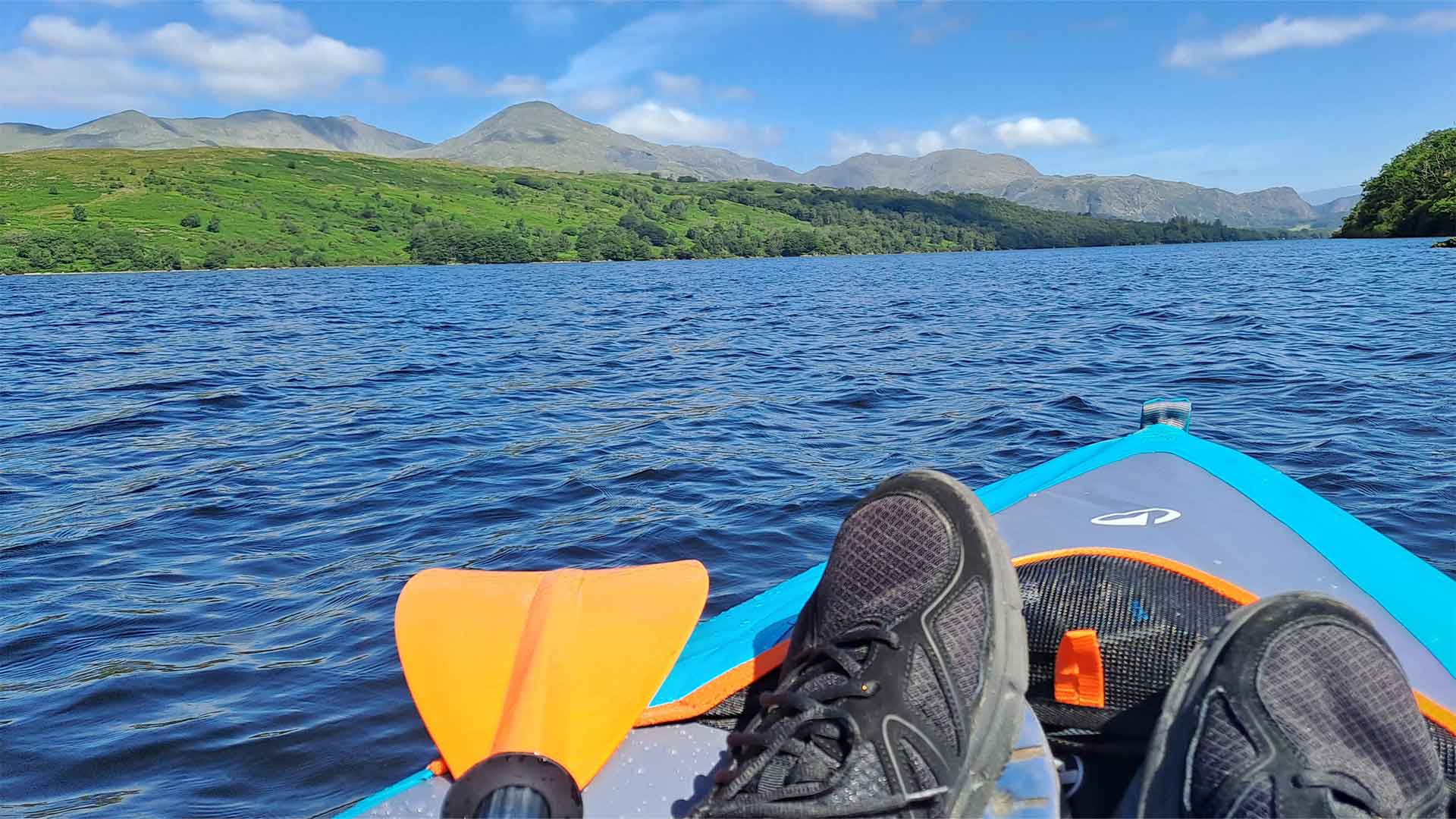 ef-blog-paddle-uk-coniston-relaxing-on-the-water.jpg