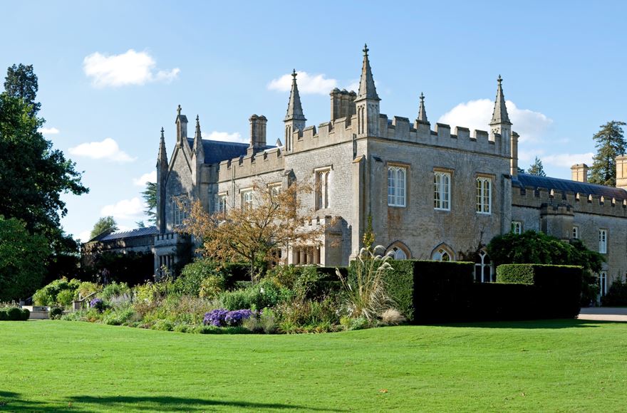 Stately home at Cotswold Wildlife Park